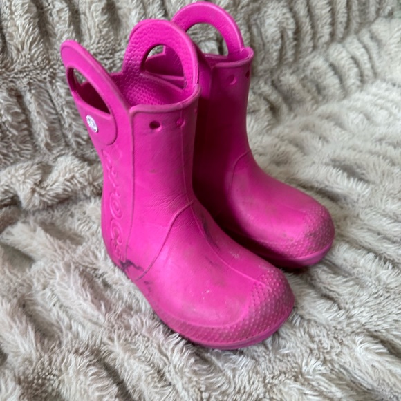 Pink rubber rain boots - Picture 3 of 6